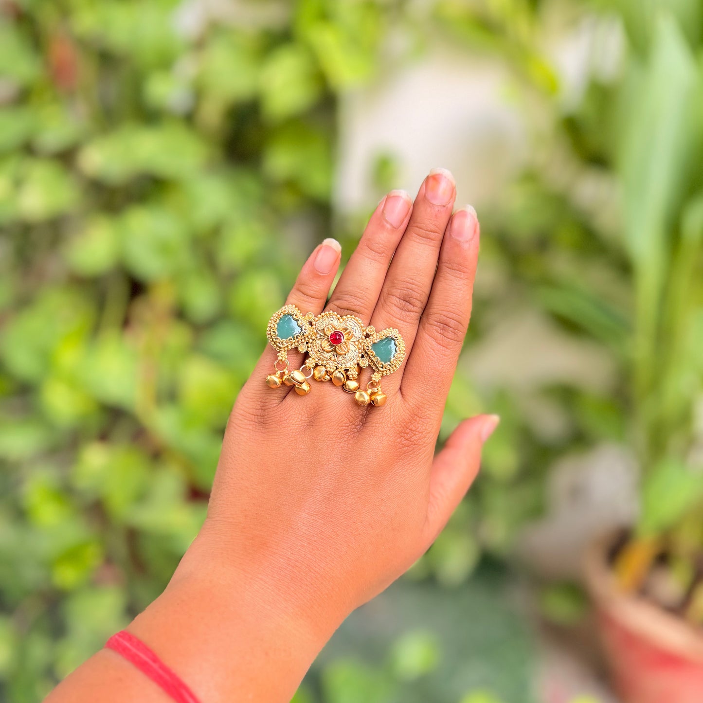 Roshni Ring