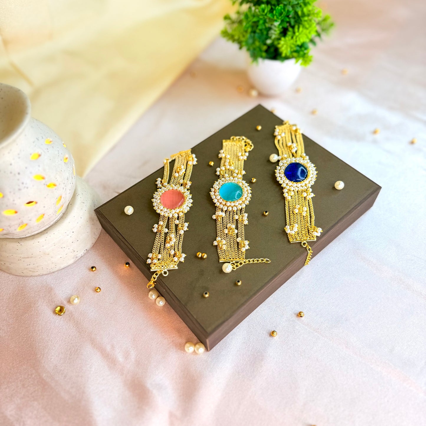 Radhika Pearl Bracelet