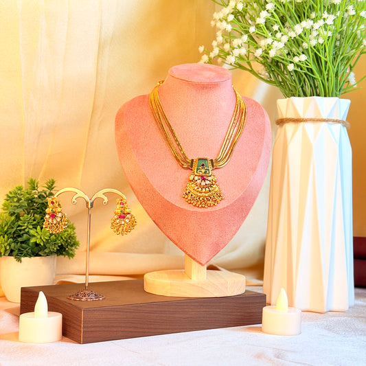 Janvi Heritage Set (small pendant)