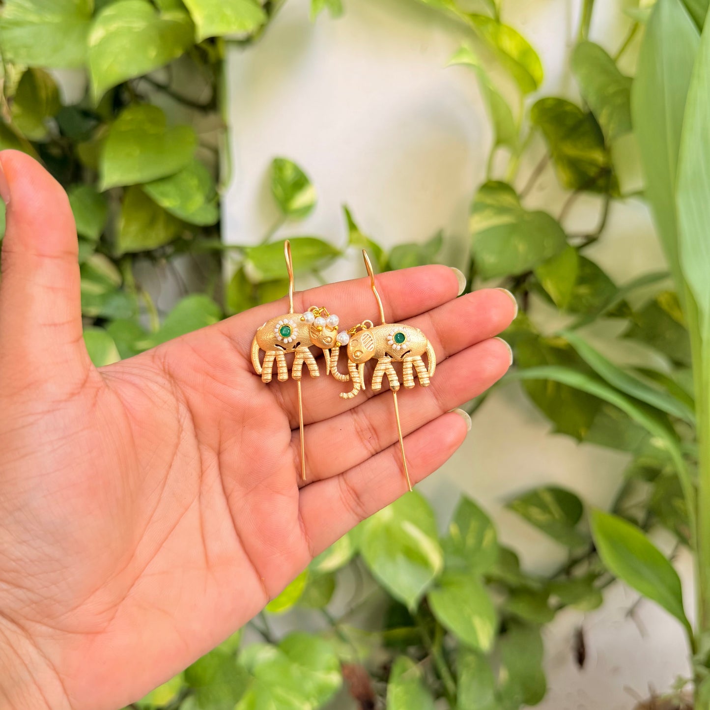 Gajraj Pachi Kundan Bugadi Earrings